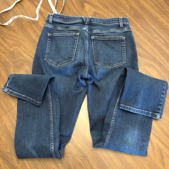 Duluth Trading Company Women’s Jeans 4x33 - Picture 7 of 8